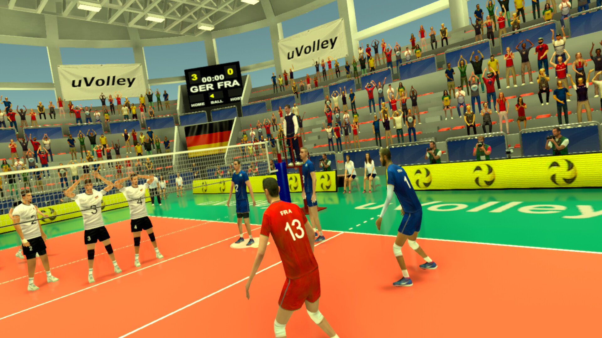 Volleyball game play online with others! Play against real players!