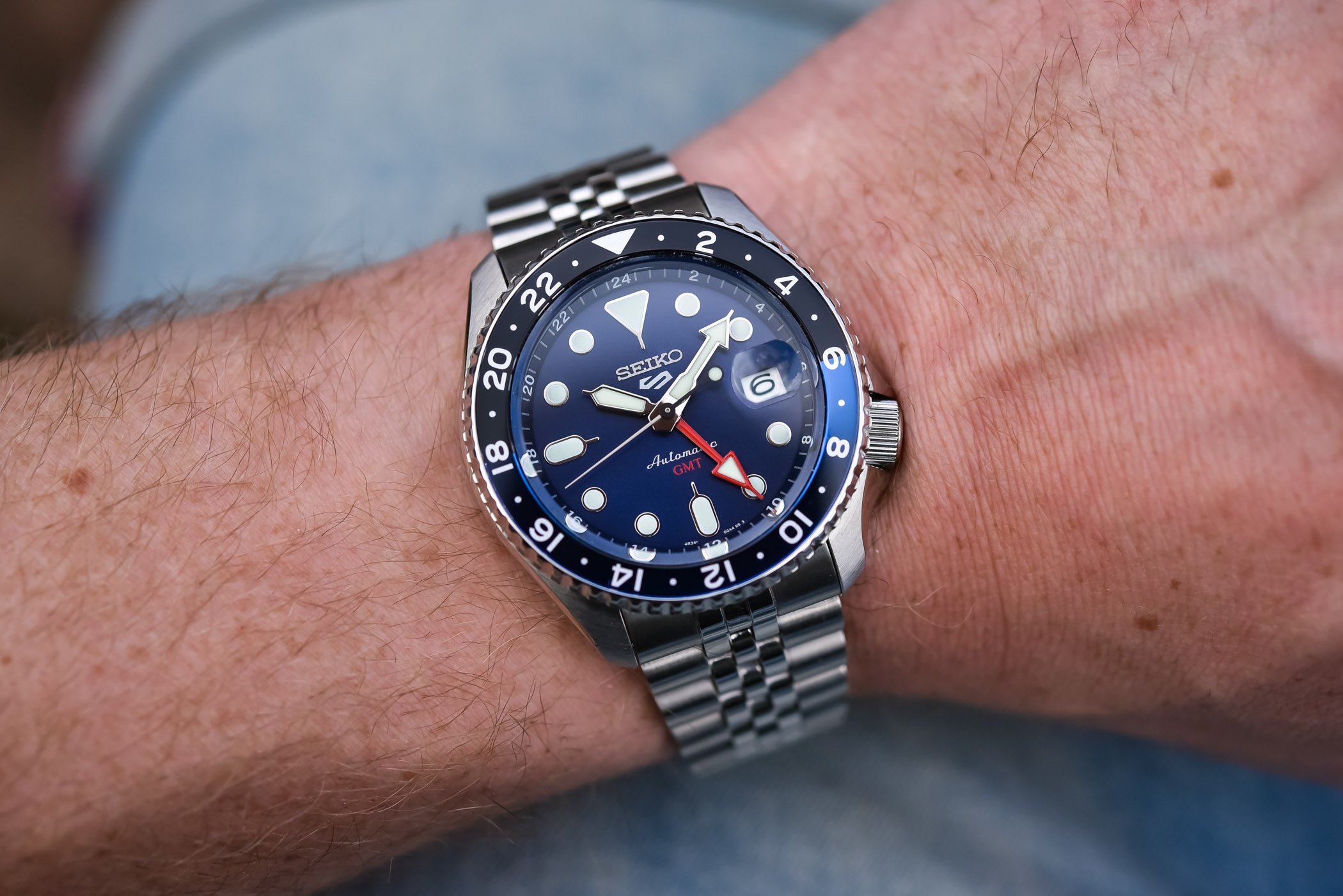 Sport 5 Seiko: Awesome Watch on a Budget? Honest Review Here!