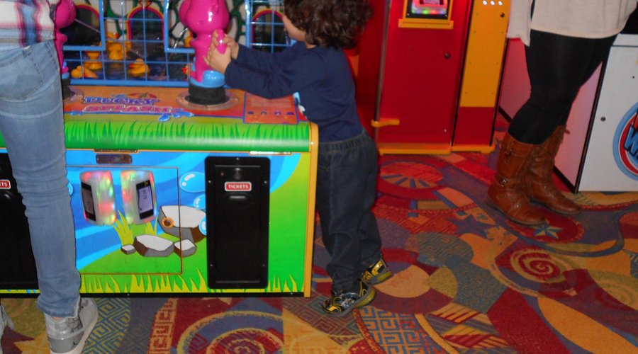 Valley Lanes Family Entertainment Center: Plan Your Visit, Prices, Hours, and Best Deals!