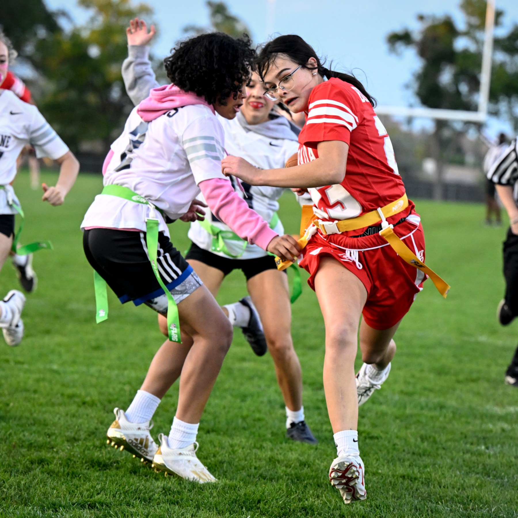 Catching HS Flag Football in Colorado: When Is It Played? (Season Dates Here!)